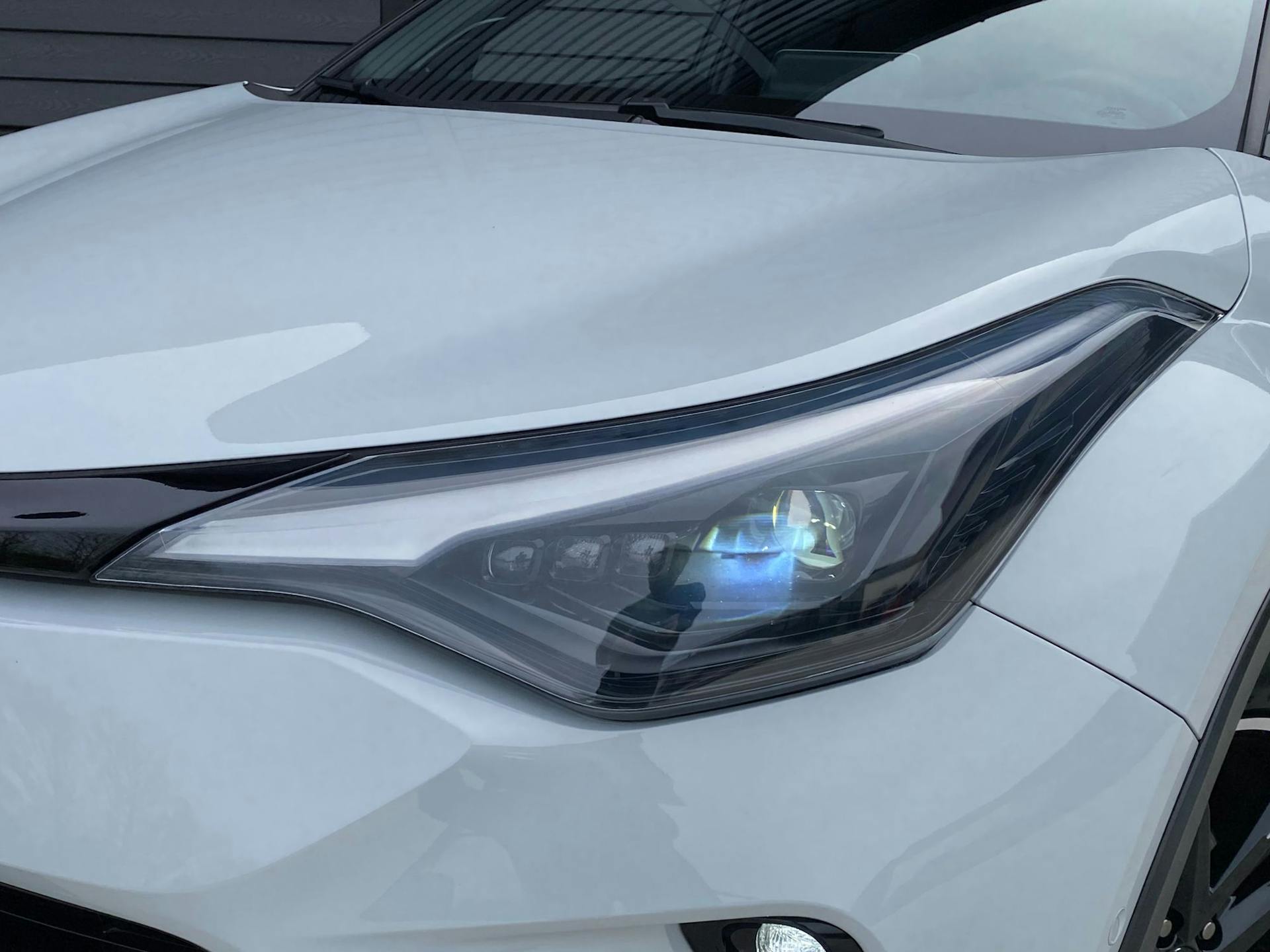 Toyota C-HR GR Sport 184 pk Hybride, Camera, ACC, JBL, Stuurverw, Navigatie