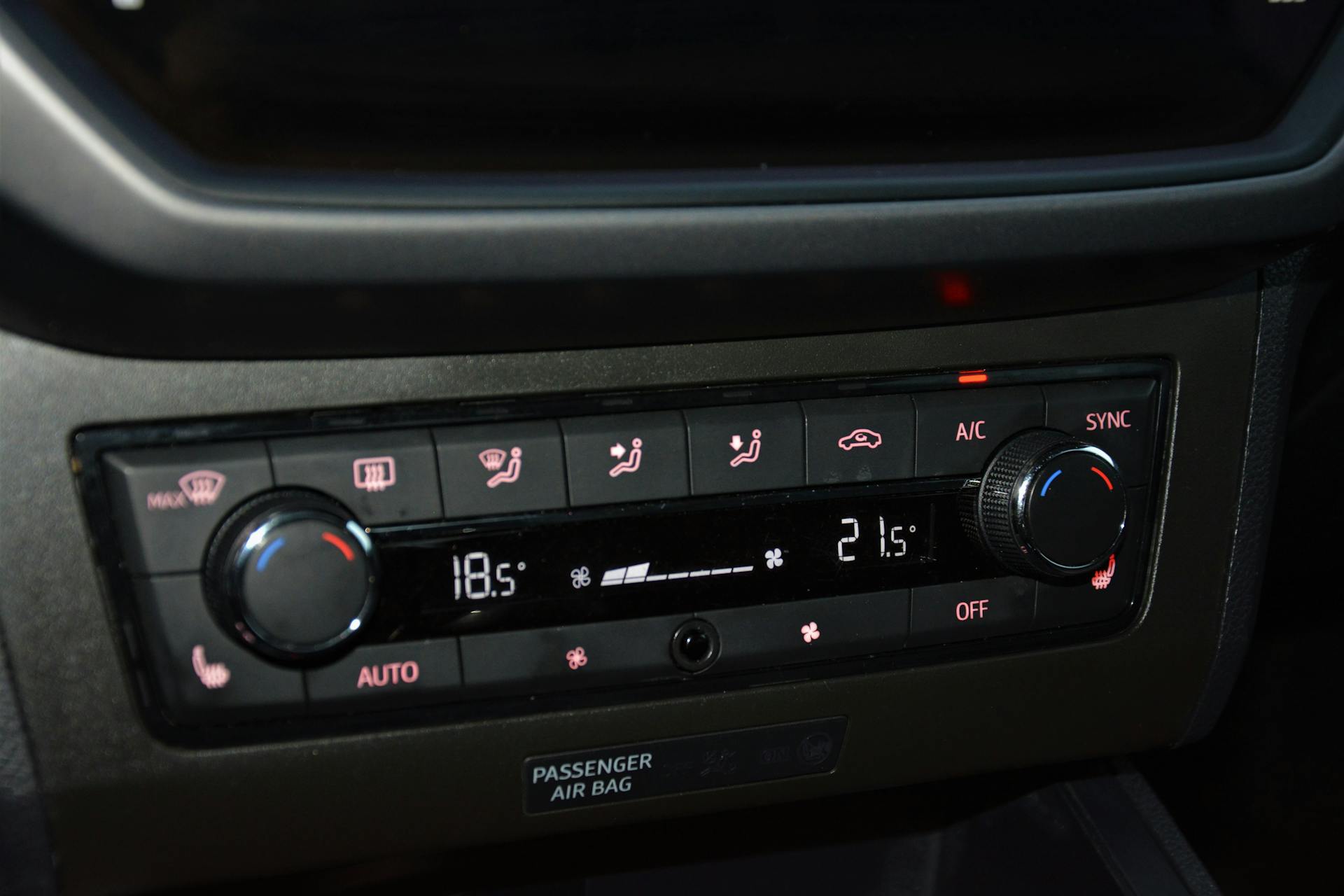 Seat Ibiza 1.0 MPI Style Navi - Carplay en touchscreen