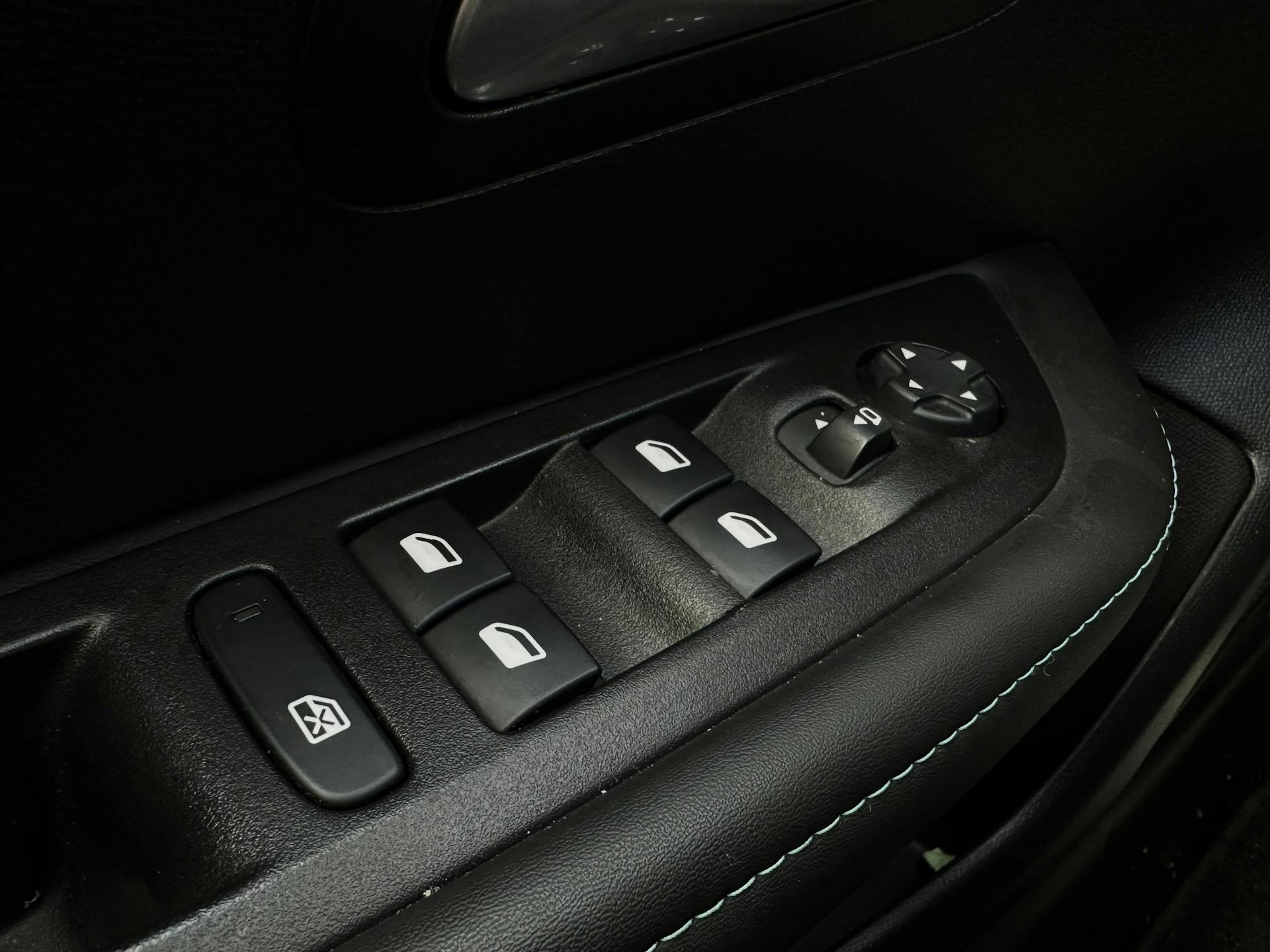 Peugeot E208 Allure, Fase 3, Carplay, Camera, Navigatie, incl BTW
