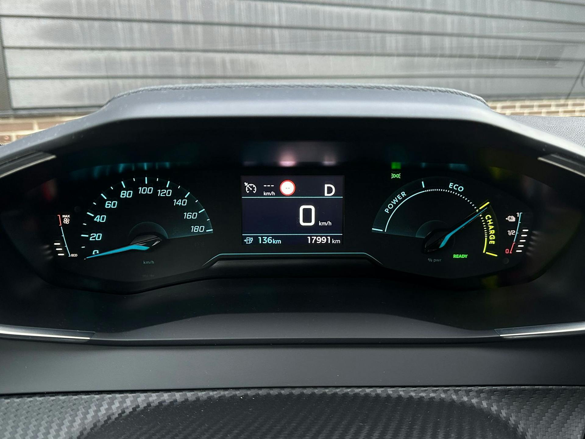 Peugeot E208 Allure, Apple Carplay, Navigatie, Incl. BTW